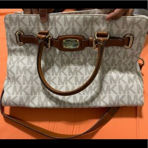 🙊💕 SOLD SOLD SOLD 💕🙊